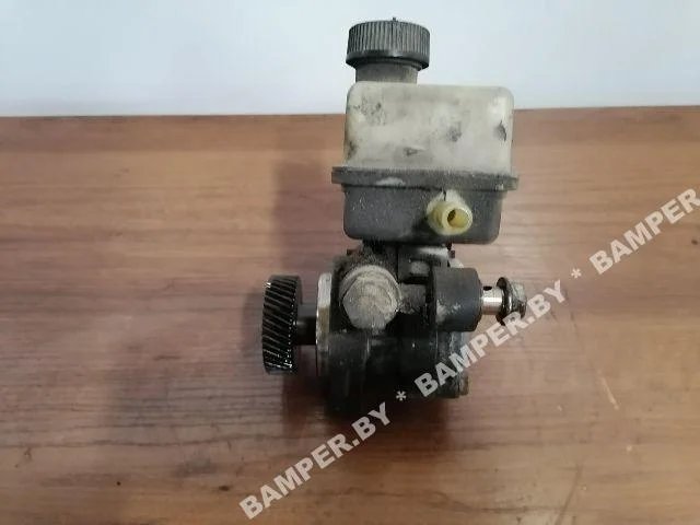 Насос гидроусилителя руля к Mazda MPV, 2005 г.