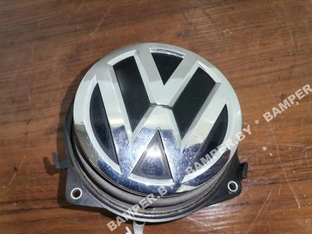 Кнопка открытия багажника к Volkswagen Golf 7, 2015 г.