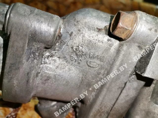 Помпа к Hyundai Galloper, 2001 г.