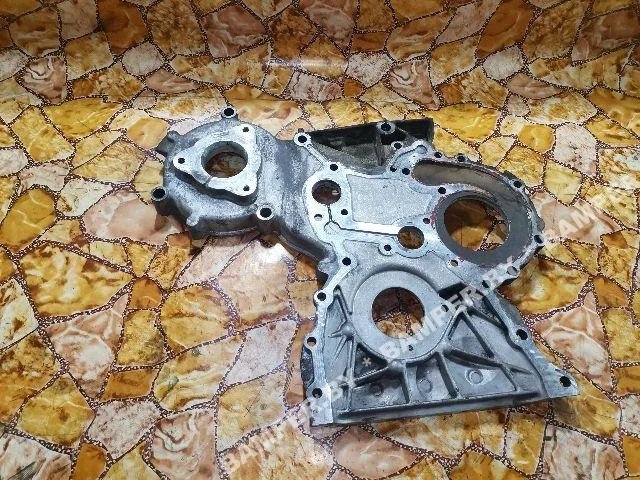 Крышка двигателя передняя к Nissan Primastar, 2005 г.