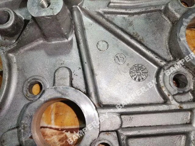 Крышка двигателя передняя к Nissan Primastar, 2005 г.