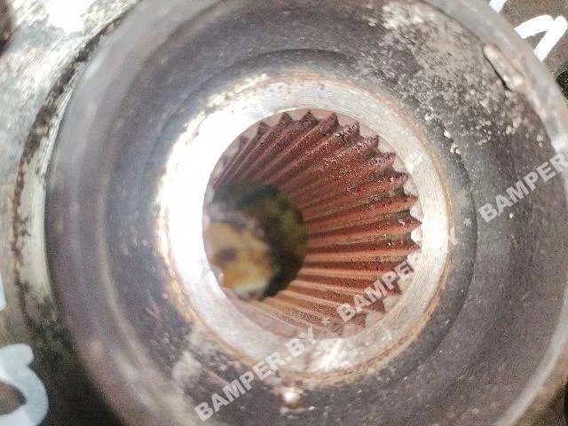 Кулак поворотный правый к Renault Laguna, 2004 г.