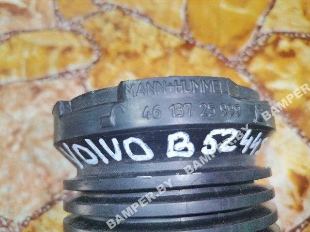 Патрубок воздушного фильтра к Volvo C70, 2008 г.