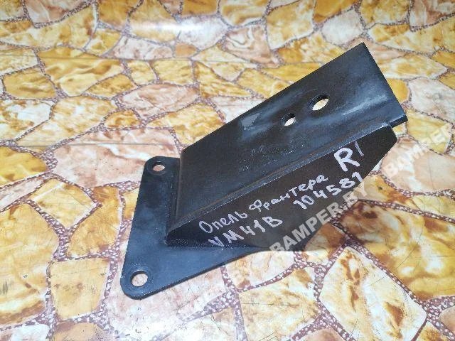 Кронштейн двигателя к Opel Frontera A, 1997 г.