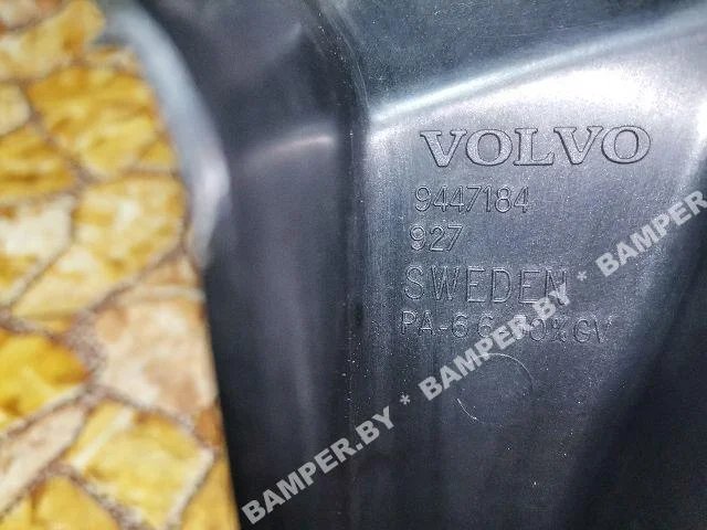 Пластик моторного отсека к Volvo S80, 2000 г.