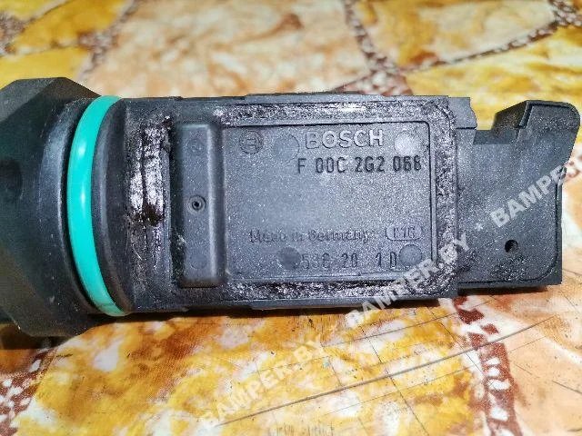 Расходомер воздуха к Mercedes S W220, 2006 г.