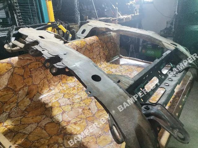 Балка подвески передняя (подрамник) к Renault Megane 1, 2001 г.