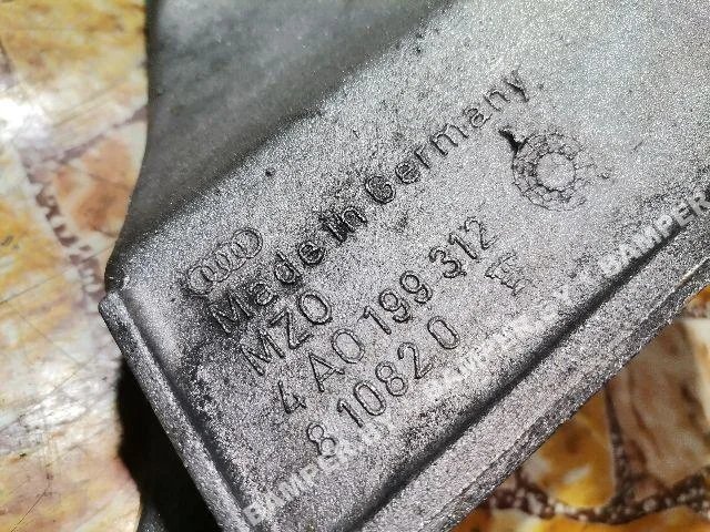 Кронштейн двигателя к Audi A6, 1996 г.