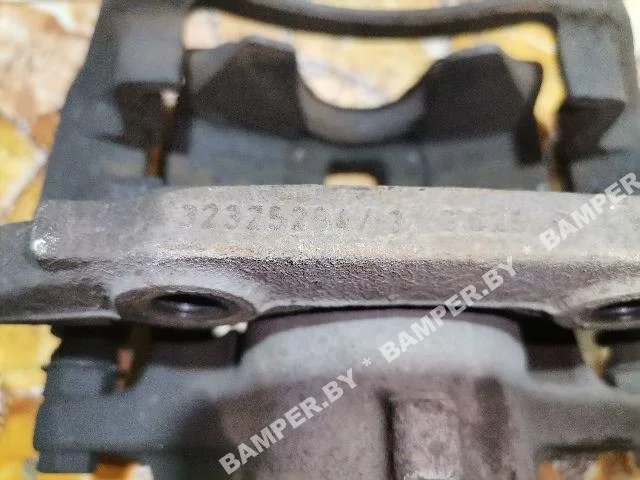 Суппорт передний левый к Peugeot 406, 1999 г.
