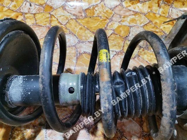 Стойка передняя левая к Peugeot Expert, 1999 г.