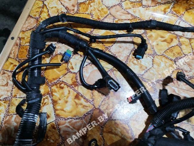 Проводка двигателя к Peugeot 407, 2009 г.