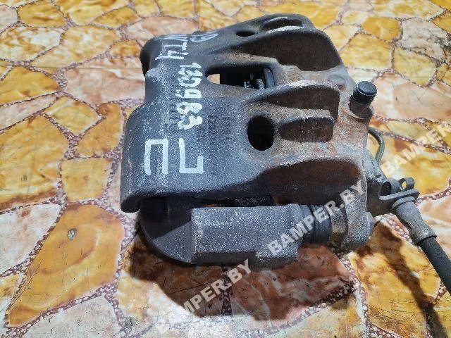 Суппорт передний левый к Volkswagen Transporter, 1995 г.