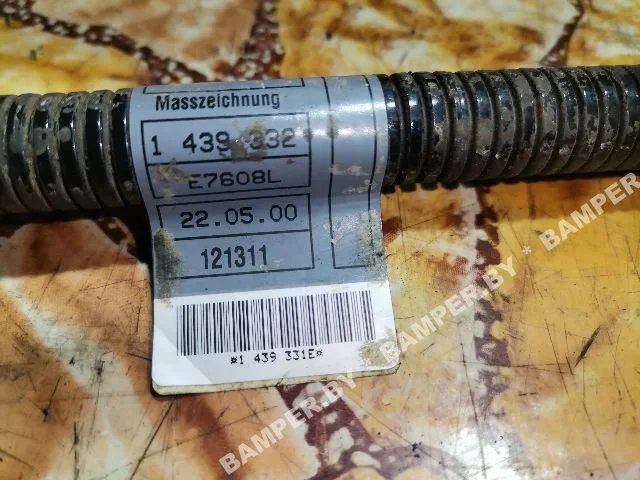 Плюсовой провод аккумулятора к BMW 5 E39, 2000 г.