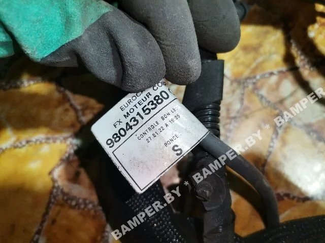 Проводка двигателя к Peugeot 2008, 2013 г.