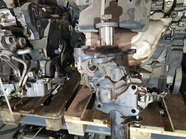 Балка подвески задняя к Volkswagen Crafter 2, 2018 г.