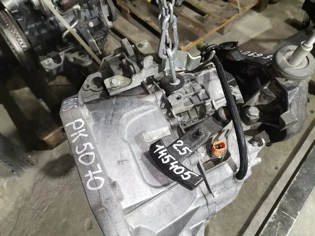 КПП механическая (МКПП) к Nissan Interstar, 2005 г.