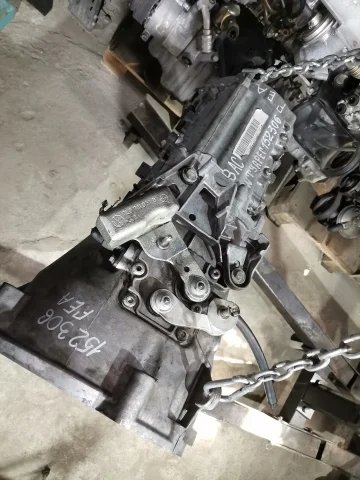 КПП механическая (МКПП) к Volkswagen Touareg, 2004 г.