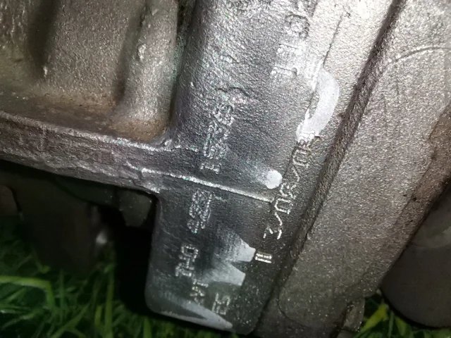 Насос гидроусилителя руля к Volkswagen Multivan, 2004 г.