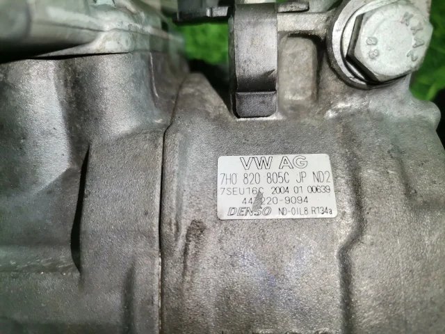 Компрессор кондиционера к Volkswagen Touareg, 2004 г.