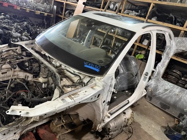 Четверть передняя левая к Audi Q3, 2021 г.