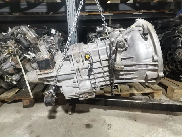 КПП механическая (МКПП) к Hyundai Starex, 2006 г.