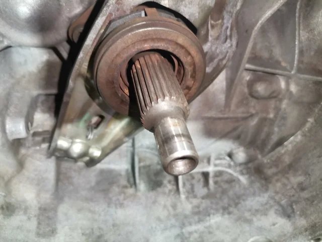 КПП механическая (МКПП) к Audi 80, 1994 г.