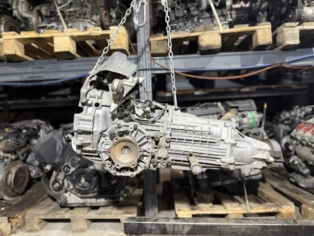 КПП механическая (МКПП) к Audi A6, 2001 г.