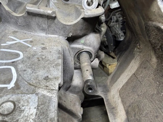 КПП механическая (МКПП) к Audi A6, 2000 г.