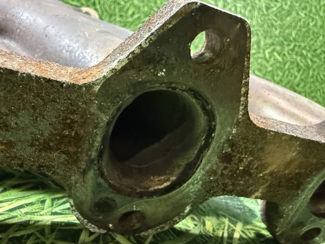 Коллектор выпускной к Volkswagen Caddy, 2007 г.