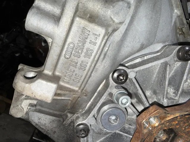 КПП механическая (МКПП) к Audi A6, 2004 г.