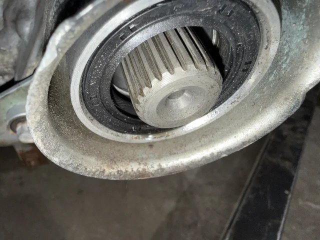 КПП механическая (МКПП) к Subaru Forester, 2009 г.