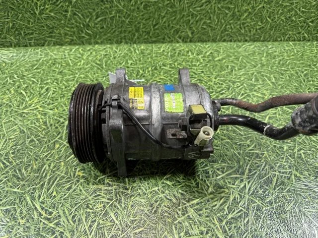 Компрессор кондиционера к Volvo S80, 2000 г.