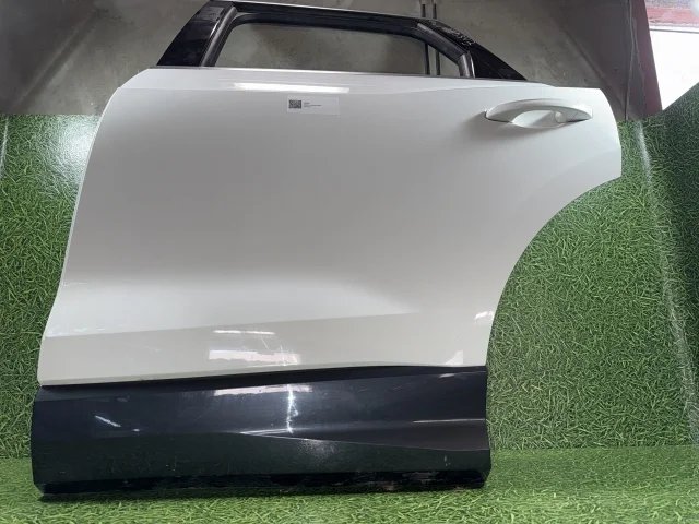 Дверь задняя левая к Audi Q3, 2020 г.