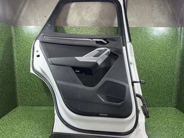 Дверь задняя левая к Audi Q3, 2020 г.