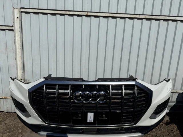 Бампер передний к Audi Q3, 2020 г.