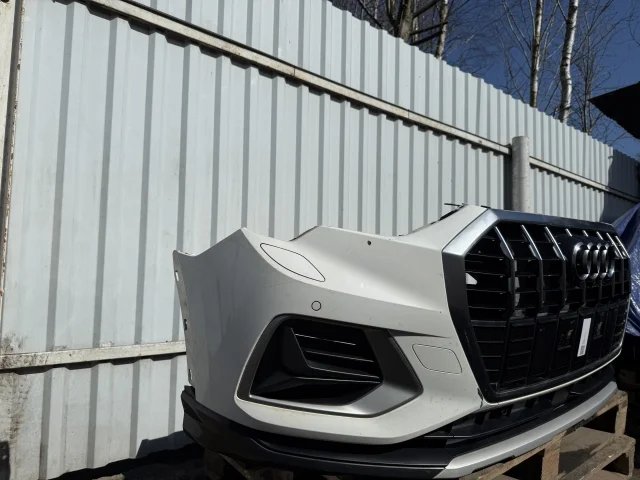 Бампер передний к Audi Q3, 2020 г.