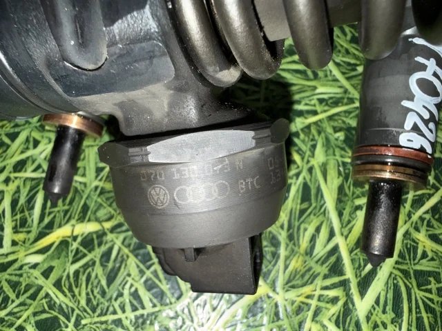 Форсунка к Volkswagen Touareg, 2005 г.