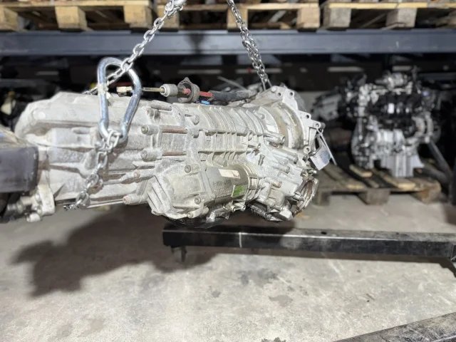 КПП автоматическая (АКПП) к Audi A6, 2000 г.