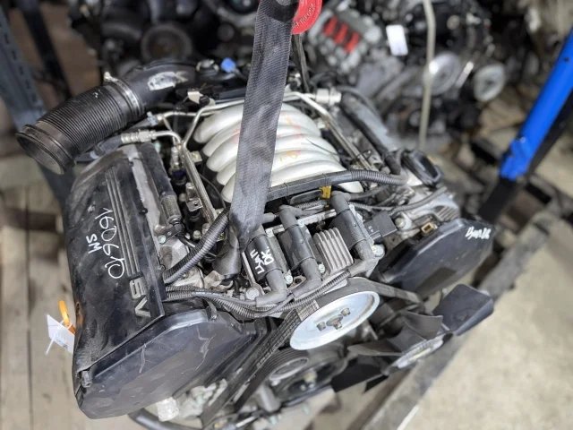 Двигатель к Audi A6, 2000 г.