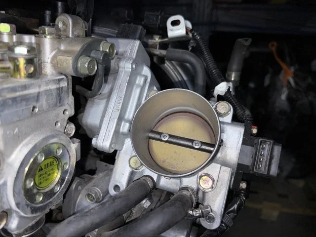 Двигатель к Mitsubishi Grandis, 2003 г.