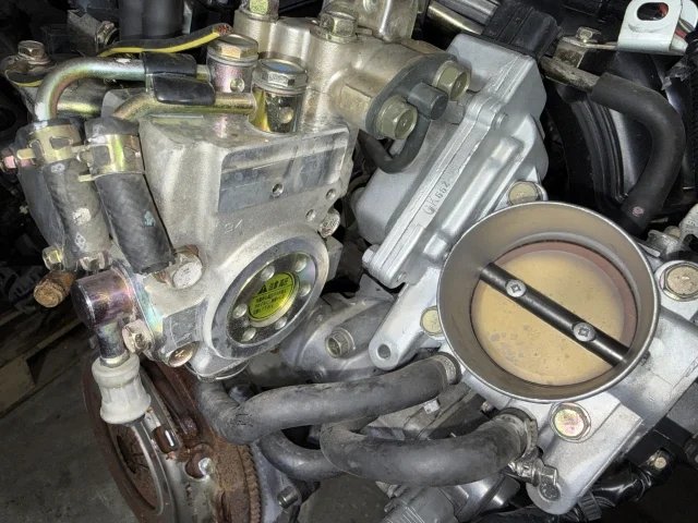 Двигатель к Mitsubishi Grandis, 2003 г.