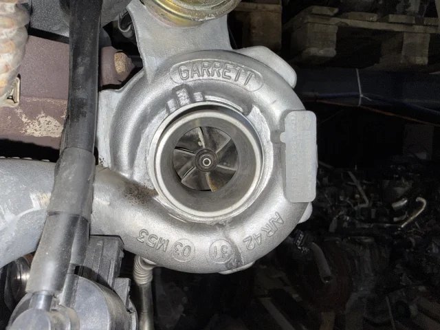 Двигатель к Renault Laguna, 2004 г.