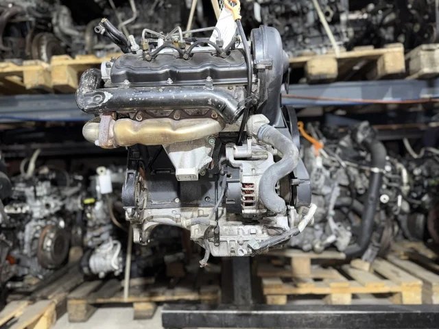 Двигатель к Volkswagen Passat, 2004 г.