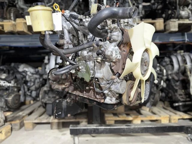 Двигатель к Nissan Terrano, 2003 г.
