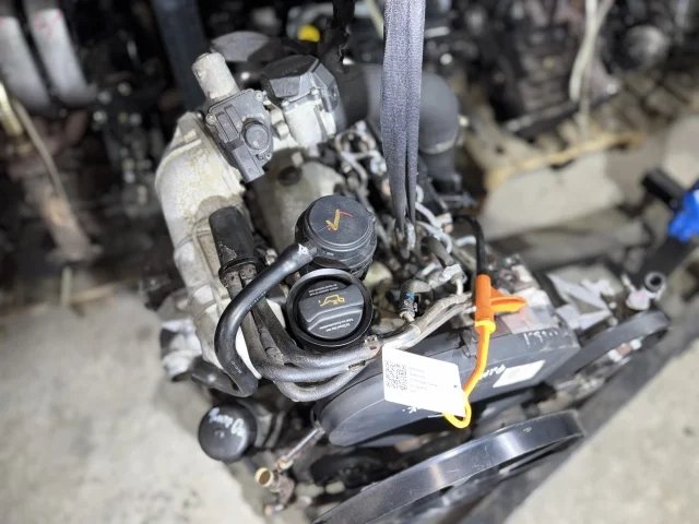 Двигатель к Volkswagen Crafter, 2009 г.
