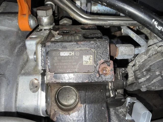 Двигатель к Volkswagen Crafter, 2009 г.