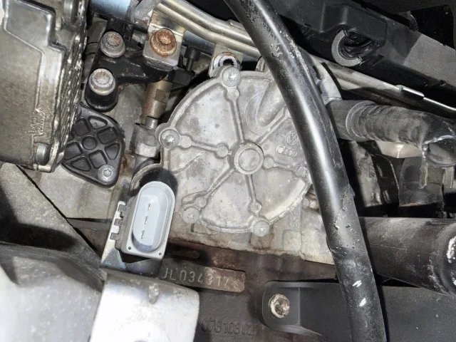 Двигатель к Volkswagen Crafter, 2009 г.