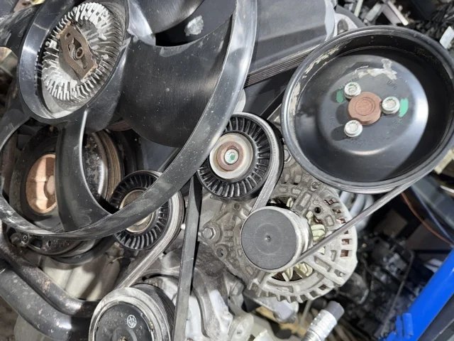 Двигатель к Volkswagen Crafter, 2009 г.