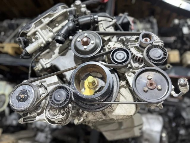 Двигатель к BMW 5 E60/E61, 2004 г.