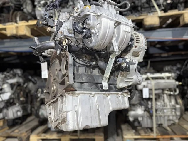 Двигатель к Opel Zafira, 2004 г.
